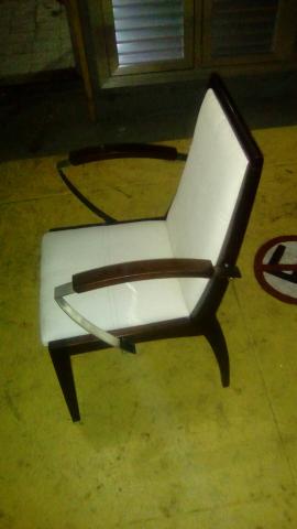 Cadeira madeira de lei