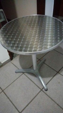 Mesa de aluminio linda Nova
