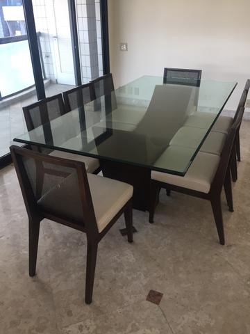 Mesa de jantar com 8 cadeiras - Micasa