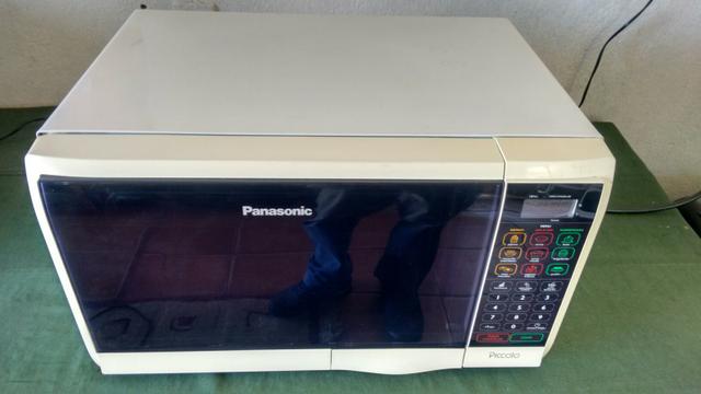 Microondas Panasonic 22 litros 110v tudo OK