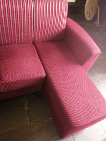 Sofa vermelho