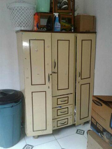 Vendo guarda roupa