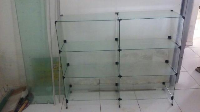 Vitrini e Prateleira