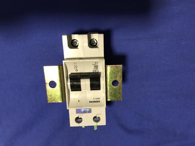 Disjuntor Bipolar Din Curva C 40A Siemens