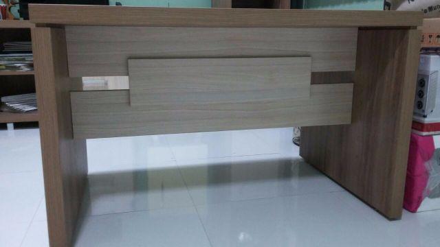 Mesa de trabalho de Escritório