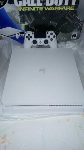 Ps4 slim branco
