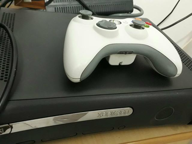 Vendo xbox360 Branco