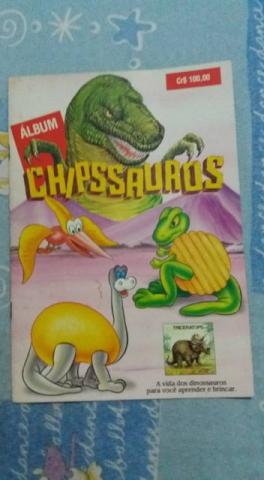 Álbuns de figurinha incompletos anos 