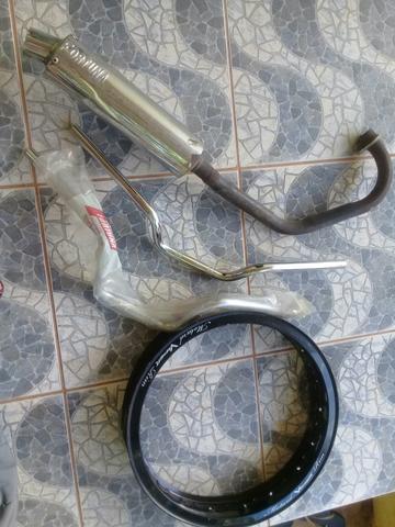 Vendo tudo por 200 o viper tá com um pequeno amassado