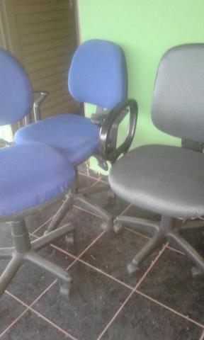 Cadeiras giratórias digitador