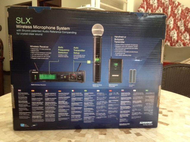 Microfone Profissional Shure, Sem Fio, Modelo Six 24 SM 58SM