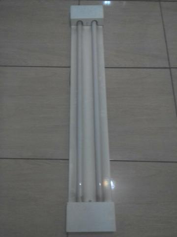 Vendo calhas Com lâmpadas 2.40 todas funcionando tenho 10