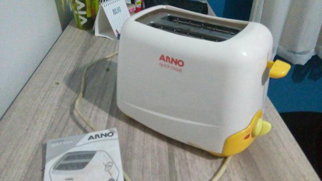 Vendo tostadeira semi nova marca ARNO