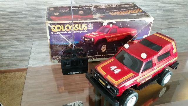 Colossus da estrela carrinho de controle anos 80 na caixa