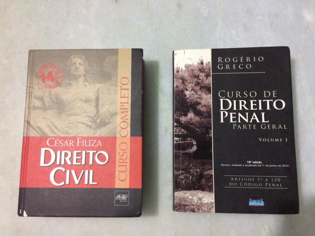 Livros Direito Civil e Direito Penal