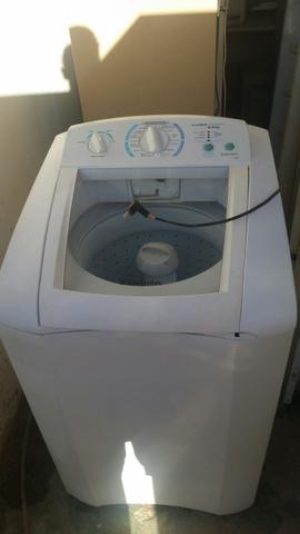 Máquina de lavar 9 kilos,Semi-nova!