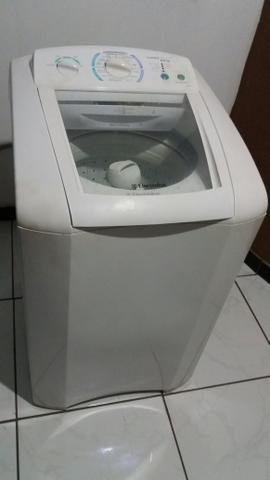 Máquina lavadora Electrolux valor 750 reais