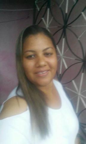 Panela de arroz Nova nunca usada e funcionando