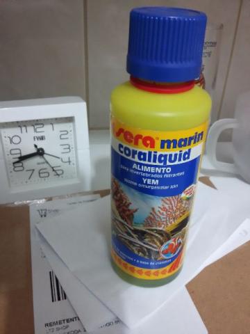 Comida para coral de agua salgada