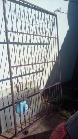 Duas grades 1,50 por 2,20