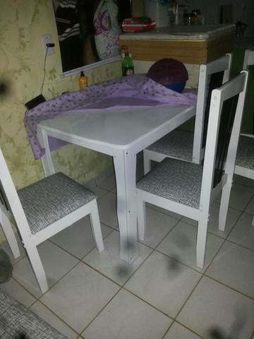 Mesa grande de 6 cadeiras