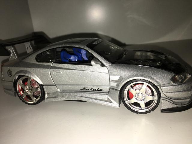 Miniatura Nissan Silvia 1:24