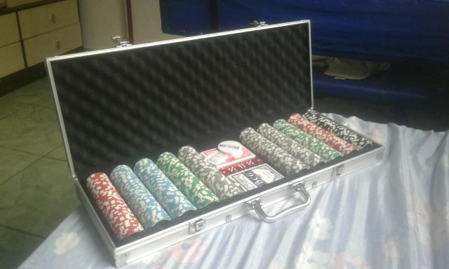Maleta de poker 500 fichas hidrográficas
