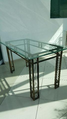 Mesa de ferro com vidro -retangular e redonda