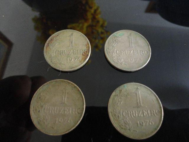 Prara colecionador lote 4 moedas 1 cruzeiro )