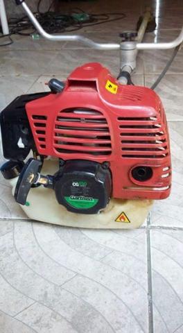 Roçadeira a gasolina