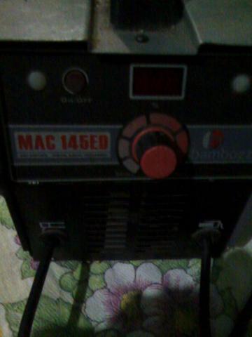 Vendo ou aceito outra maquina 220v