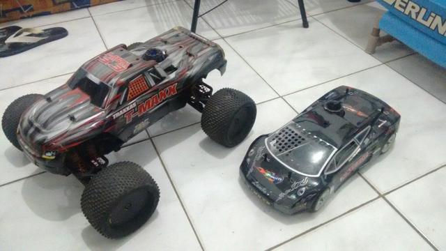 Automodelo tmaxx 3.3