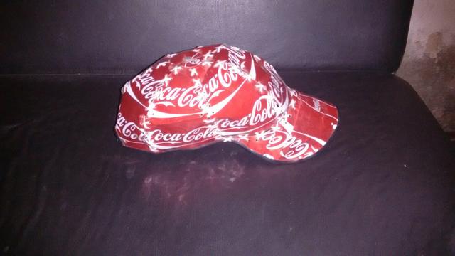 Boné coca cola