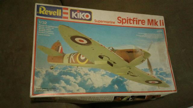 Kit Revell Kiko - Spitfire Mk II - 1/32