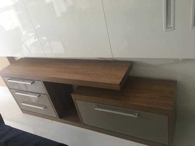 Venda de móvel Rack novíssimo