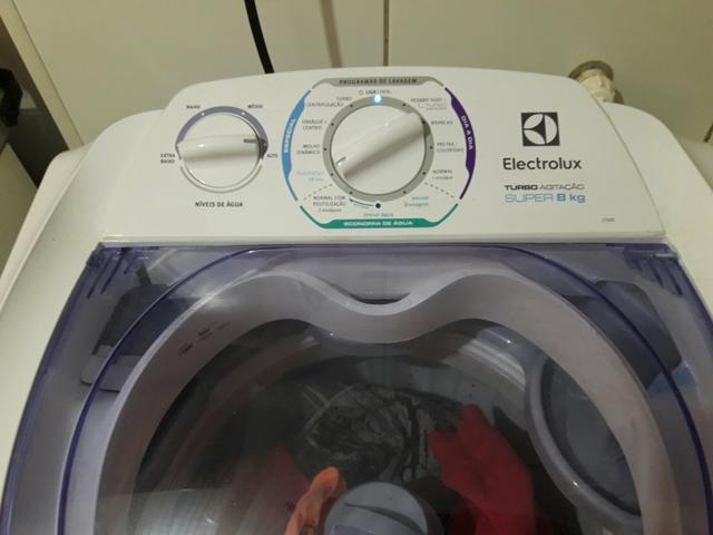 Vendo máquina de lavar semi nova