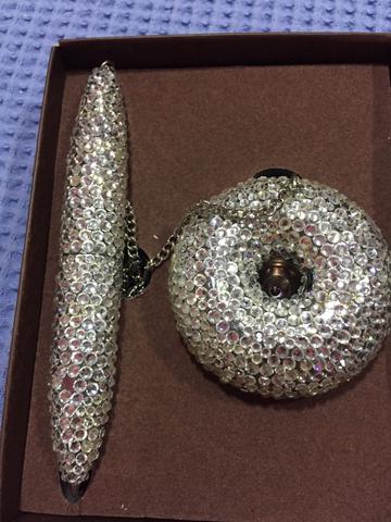 Caneta Carmen Steffens