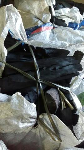 Carvão vegetal de eucalipto promoção, +ou - 30 kg o saco