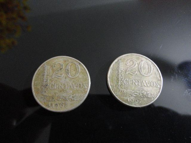 Colecionador 2 moedas de 20 centavos )