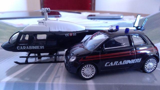Miniatura Fiat 500 + Helicoptero Carabinieri Policia