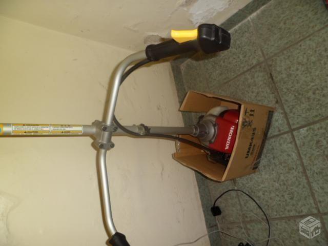 Roçadeira Honda UMK-435 T