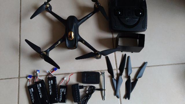 Drone Hubsan H501ss + baterias extras