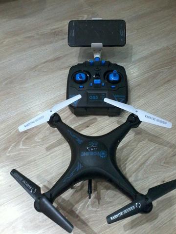 Drone e EACHINE E5C