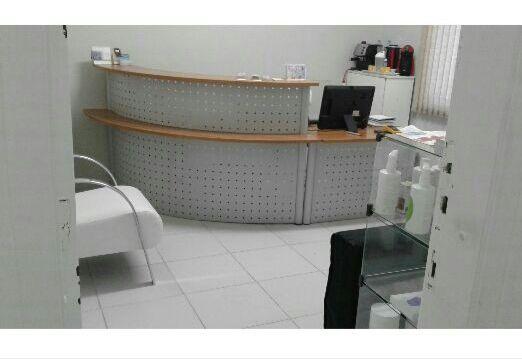 Balcão para recepção de atendimento impecável