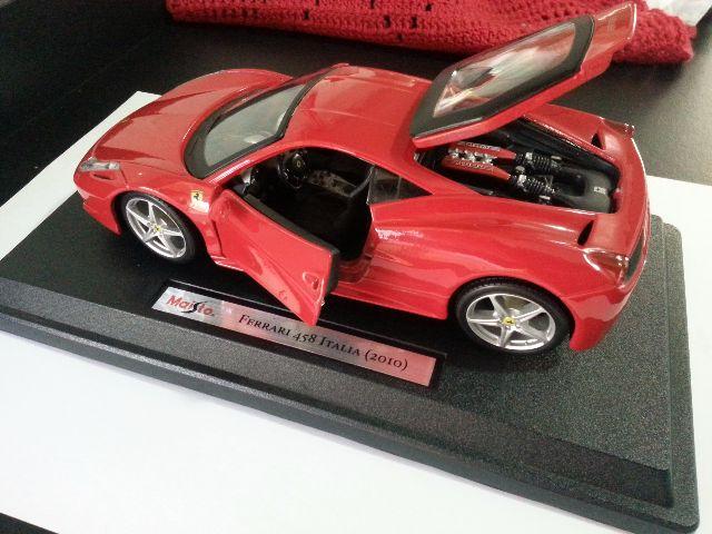 Ferrari 458 Itália 1/24 Maisto