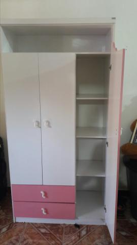 Guarda roupa infantil
