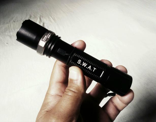 Lanterna SWAT Super Led