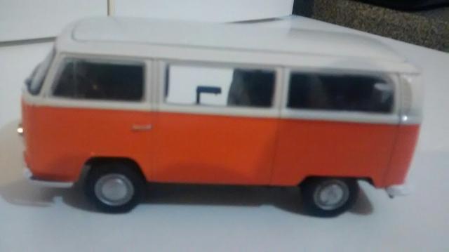 Miniatura Perua Kombi