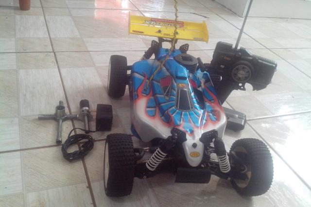 Automodelo Buggy 1/8 completo