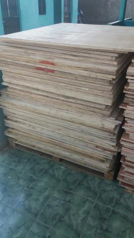 Compensado 15 milímetros. grosso para laje e construção.